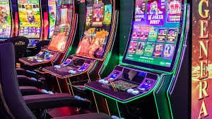 Antarmuka Bandar Poker di platform kongsibet menampilkan kartu pemain, taruhan, dan status putaran permainan secara real-time